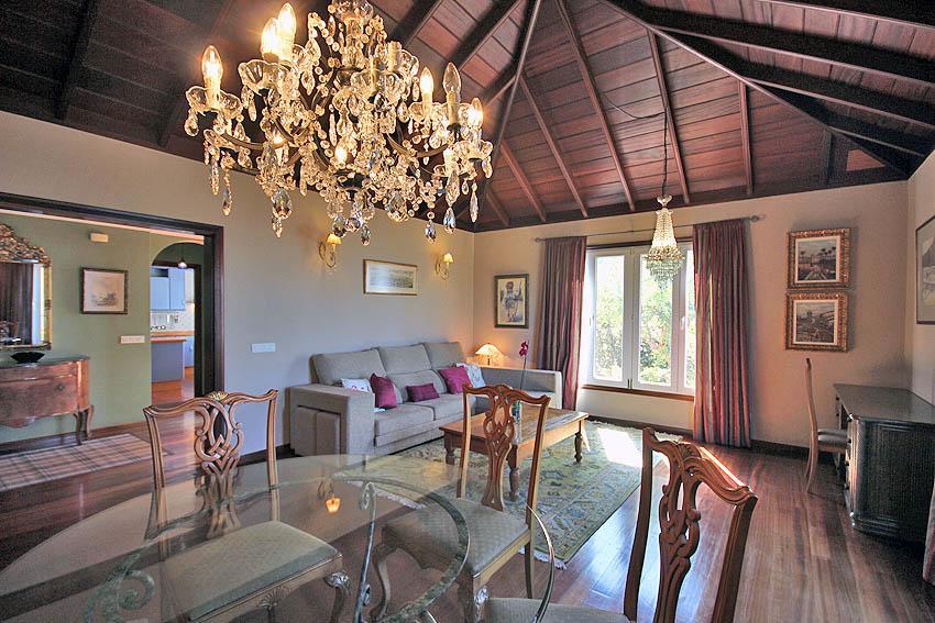Villa Torres Los Llanos De Aridane Luaran gambar
