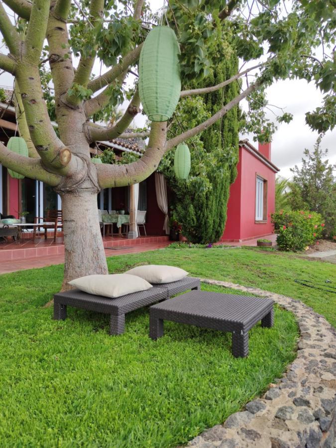 Villa Torres Los Llanos De Aridane Luaran gambar